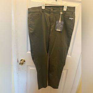 Democracy Olive Green Jeans - Size 14